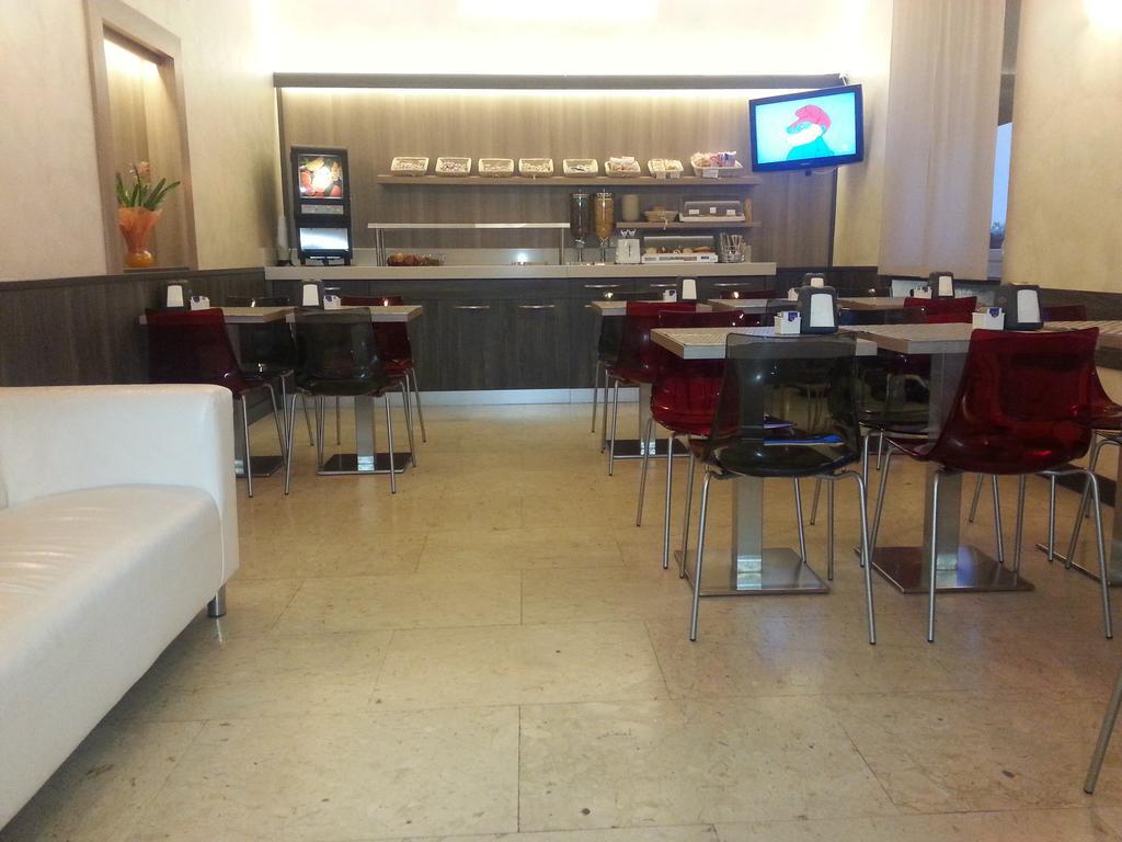 花园酒店 米兰 外观 照片